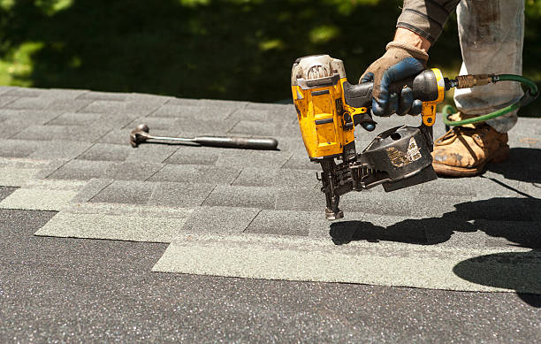 Best Commercial Roofing Services  in Ives Estates, FL